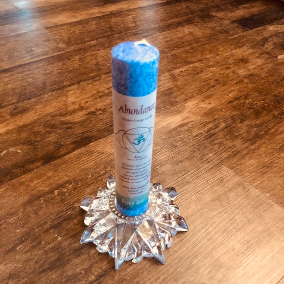 Meditation set starburst glass candle holder & Aloha Bay Abundance Energy pillar - Picture 2 of 10